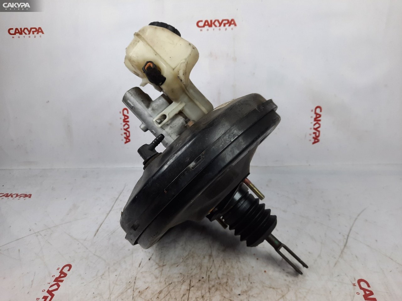 Главный тормозной цилиндр Subaru Traviq XM220 Z22: купить в Сакура Красноярск.