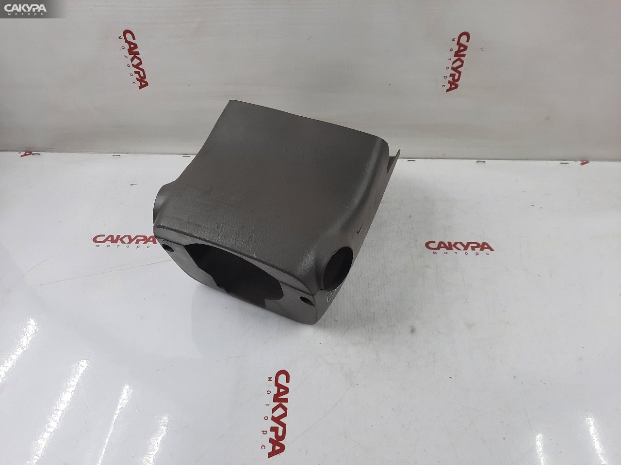 Кожух рулевой колонки Toyota Harrier GSU30W 2GR-FE: купить в Сакура Красноярск.