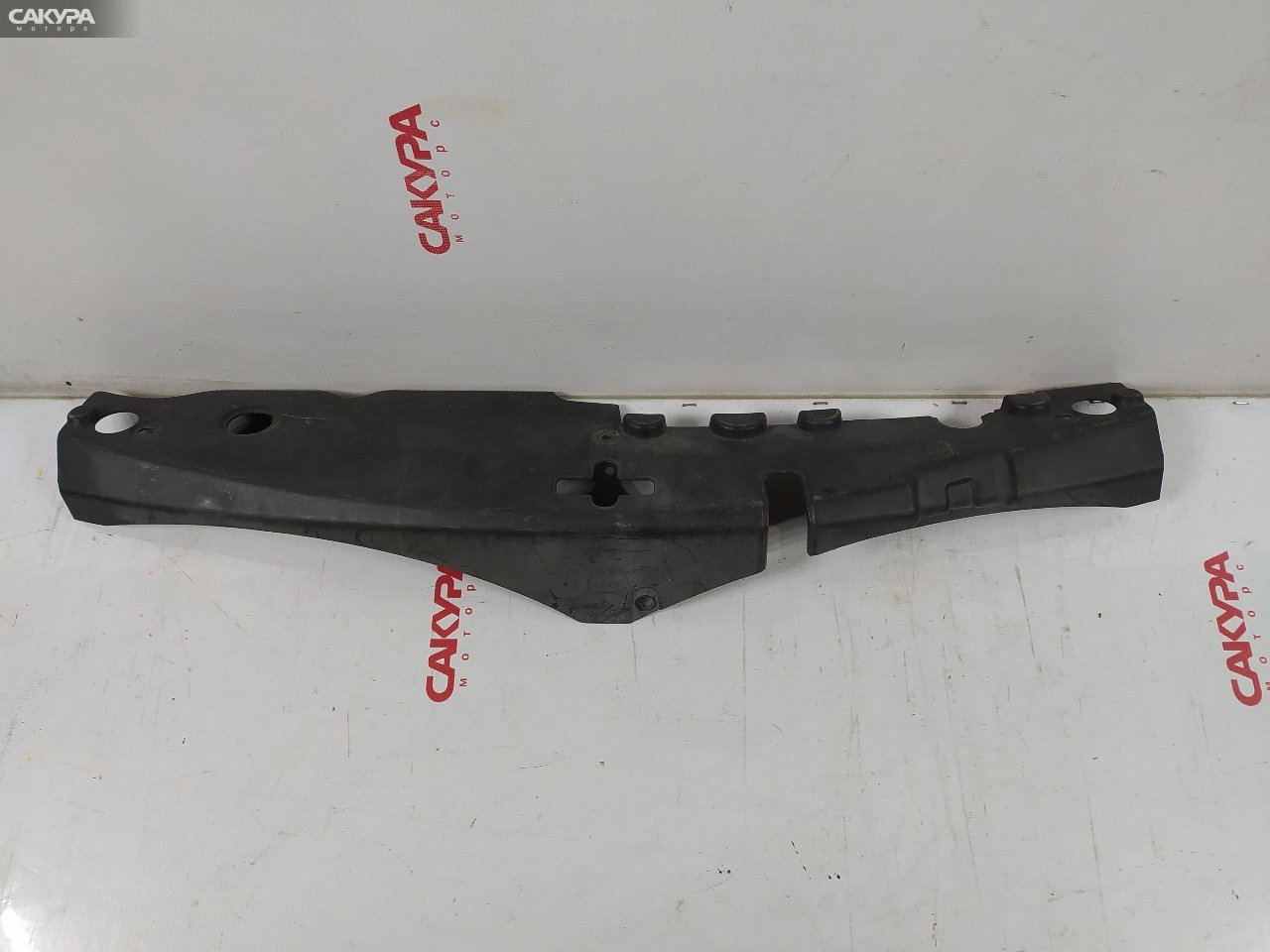 Защита радиатора Toyota Harrier MCU30W 1MZ-FE: купить в Сакура Красноярск.
