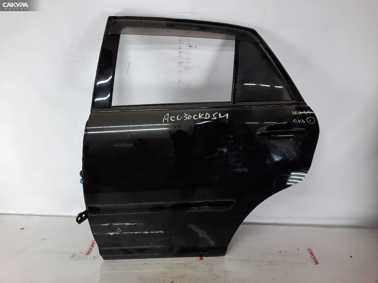 Дверь боковая задняя левая Toyota Harrier ACU30W 2AZ-FE: купить в Сакура Красноярск.