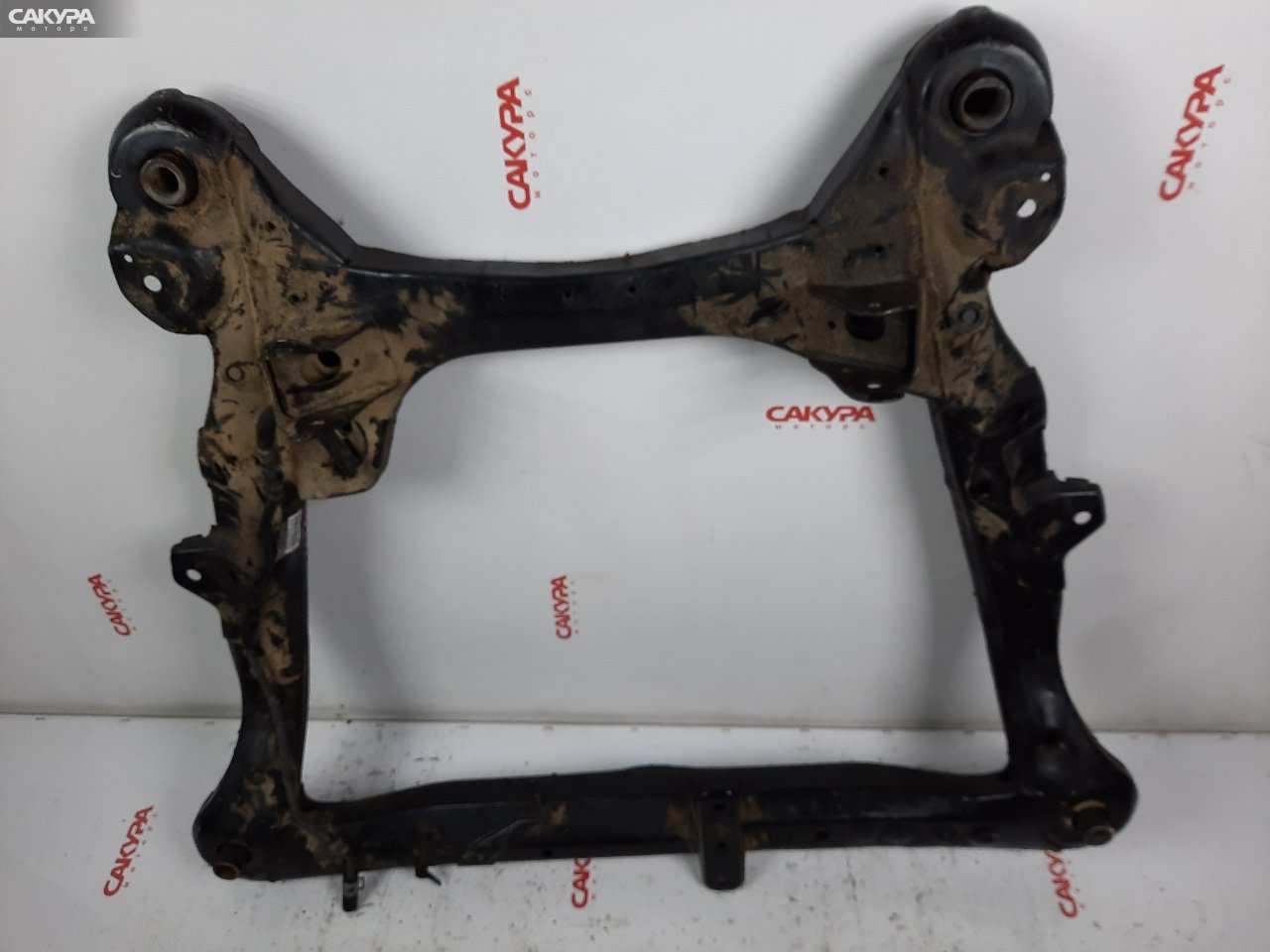 Балка поперечная передняя Toyota Harrier MCU30W 1MZ-FE: купить в Сакура Красноярск.