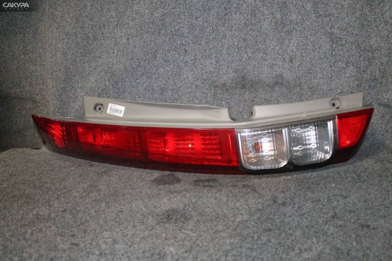 Фонарь стоп-сигнала левый Honda Stream RN6 R18A D038: купить в Сакура Красноярск.