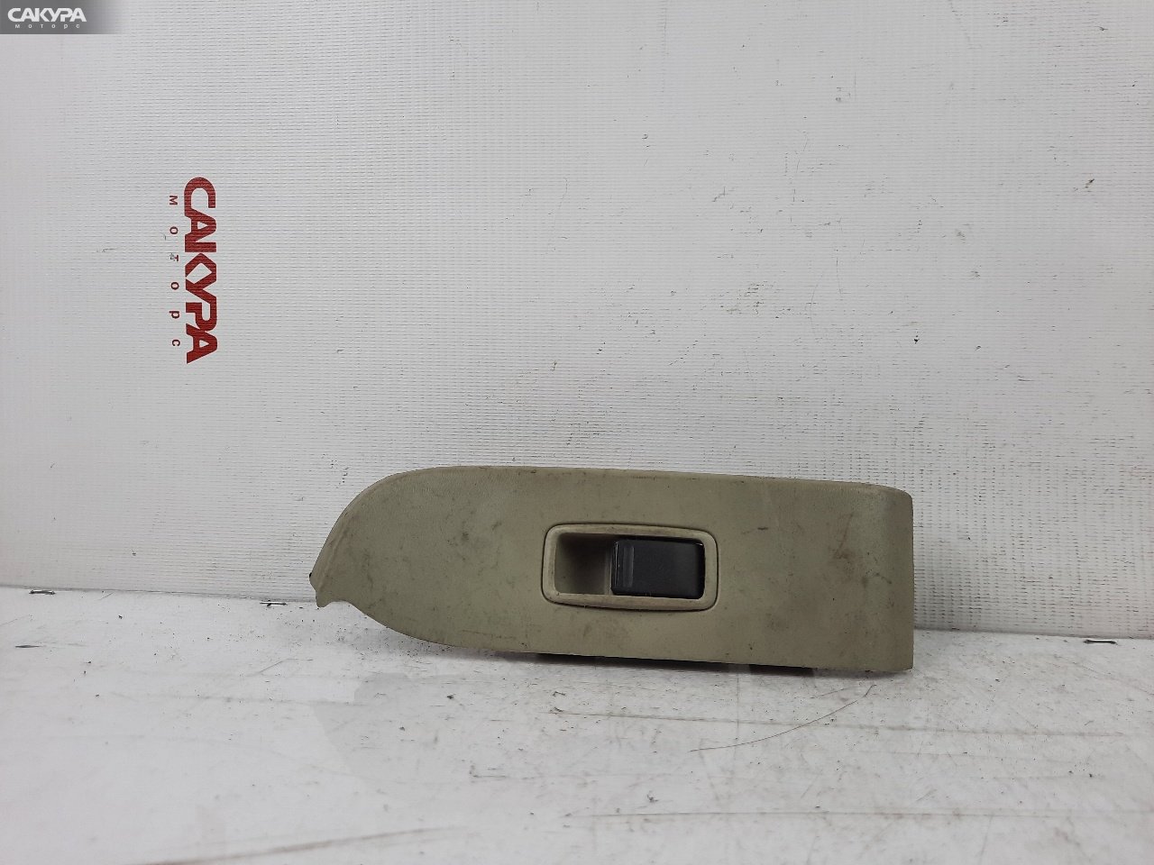 Кнопка стеклоподъемника Nissan Stagea NM35 VQ25DET: купить в Сакура Красноярск.