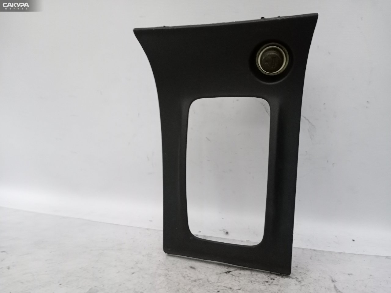 Консоль КПП Toyota Corolla NZE121 1NZ-FE: купить в Сакура Красноярск.