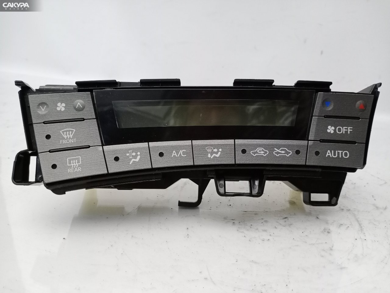 Блок управления климат-контролем Toyota Prius ZVW30 2ZR-FXE: купить в Сакура Красноярск.