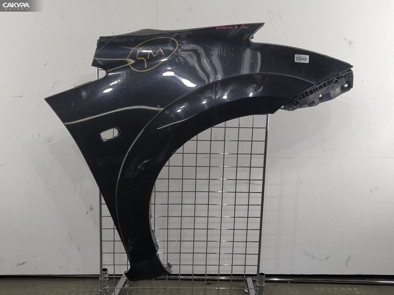 Крыло переднее правое Toyota Wish ANE11W 1AZ-FSE: купить в Сакура Красноярск.
