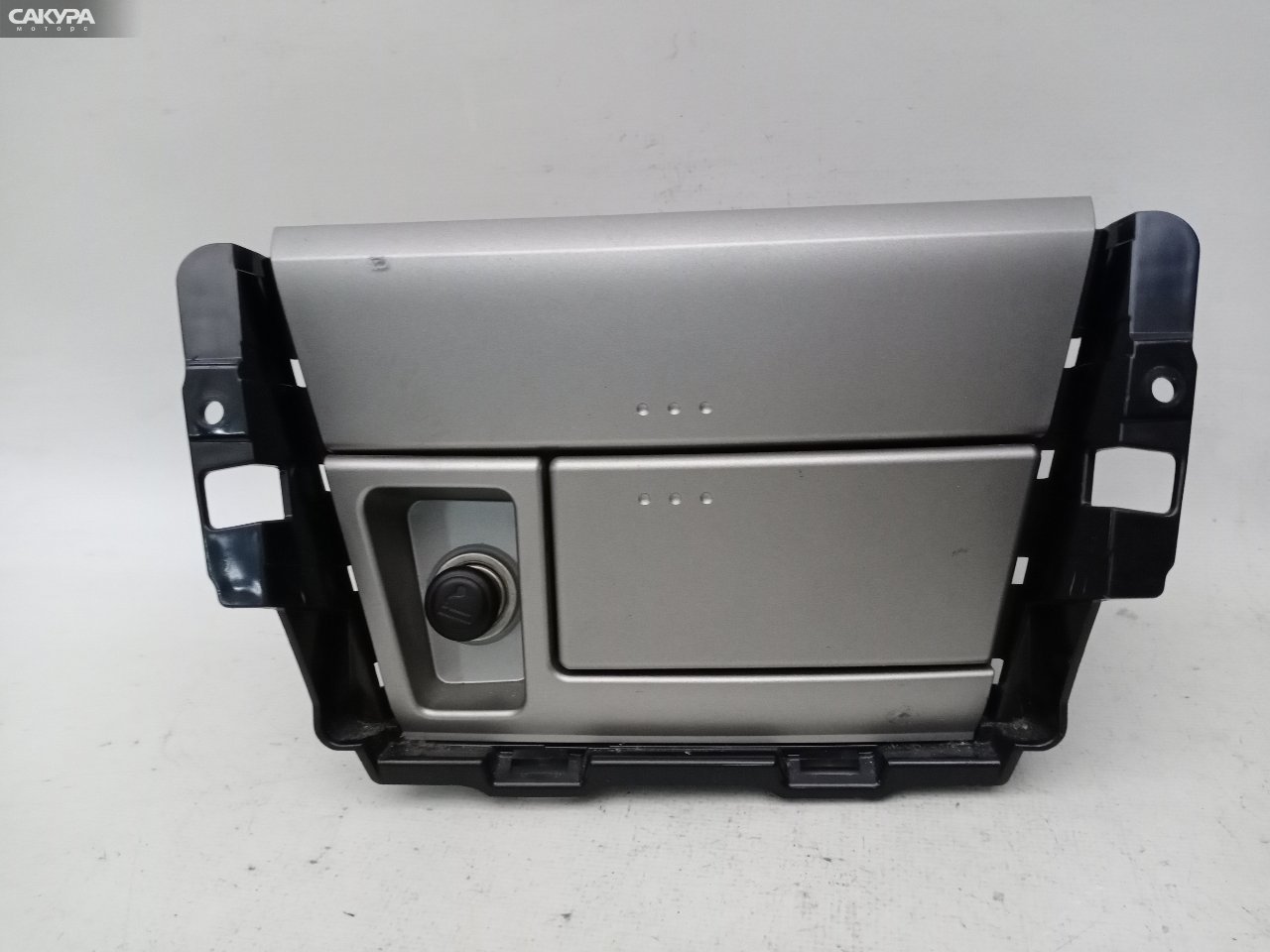Пепельница Toyota Camry ACV40 2AZ-FE: купить в Сакура Красноярск.