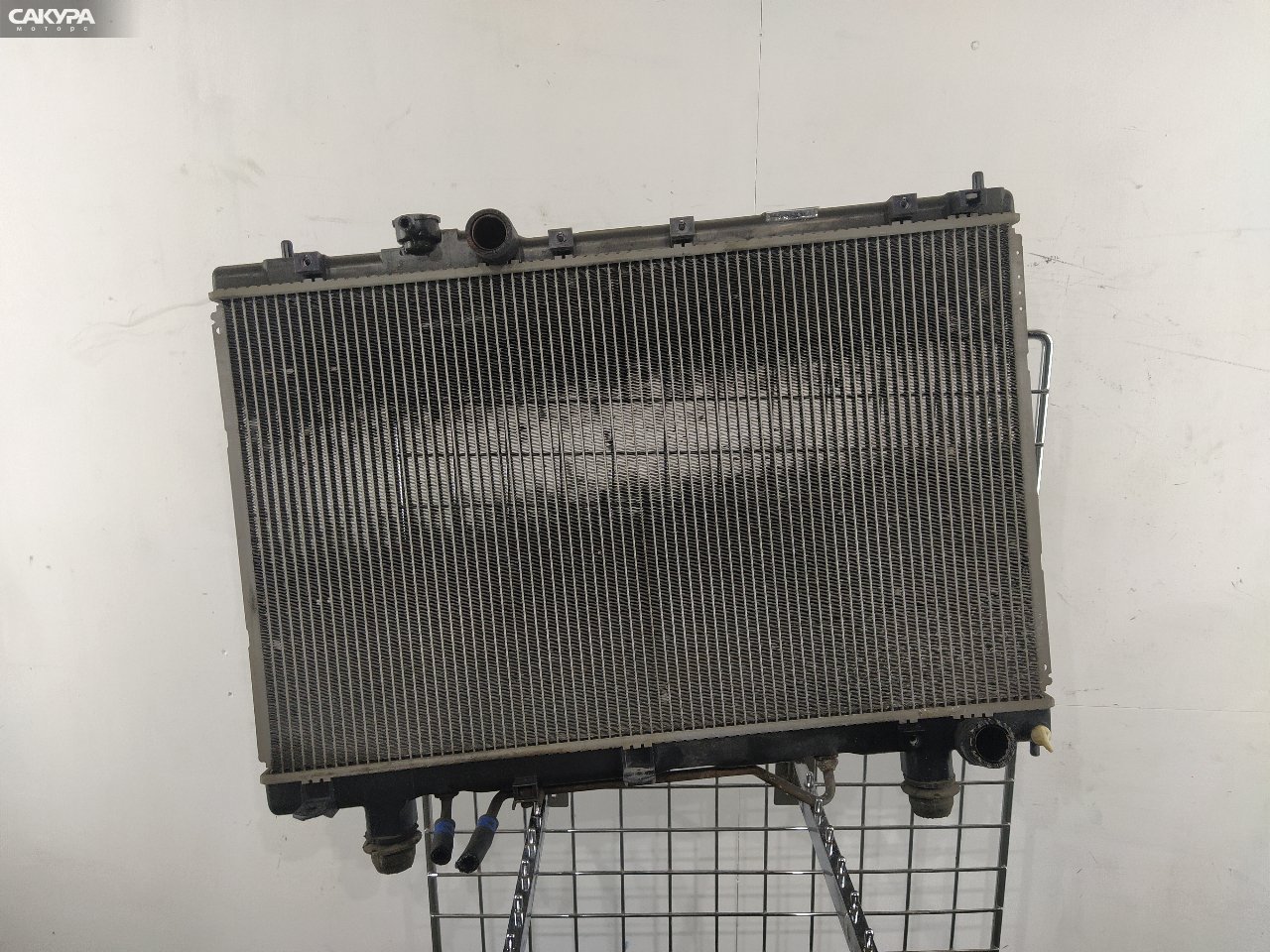 Радиатор двигателя Toyota Gaia ACM10G 1AZ-FSE: купить в Сакура Красноярск.