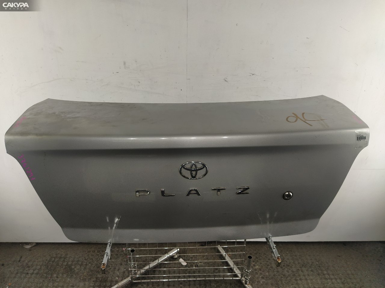 Крышка багажника Toyota Platz NCP12 1NZ-FE: купить в Сакура Красноярск.