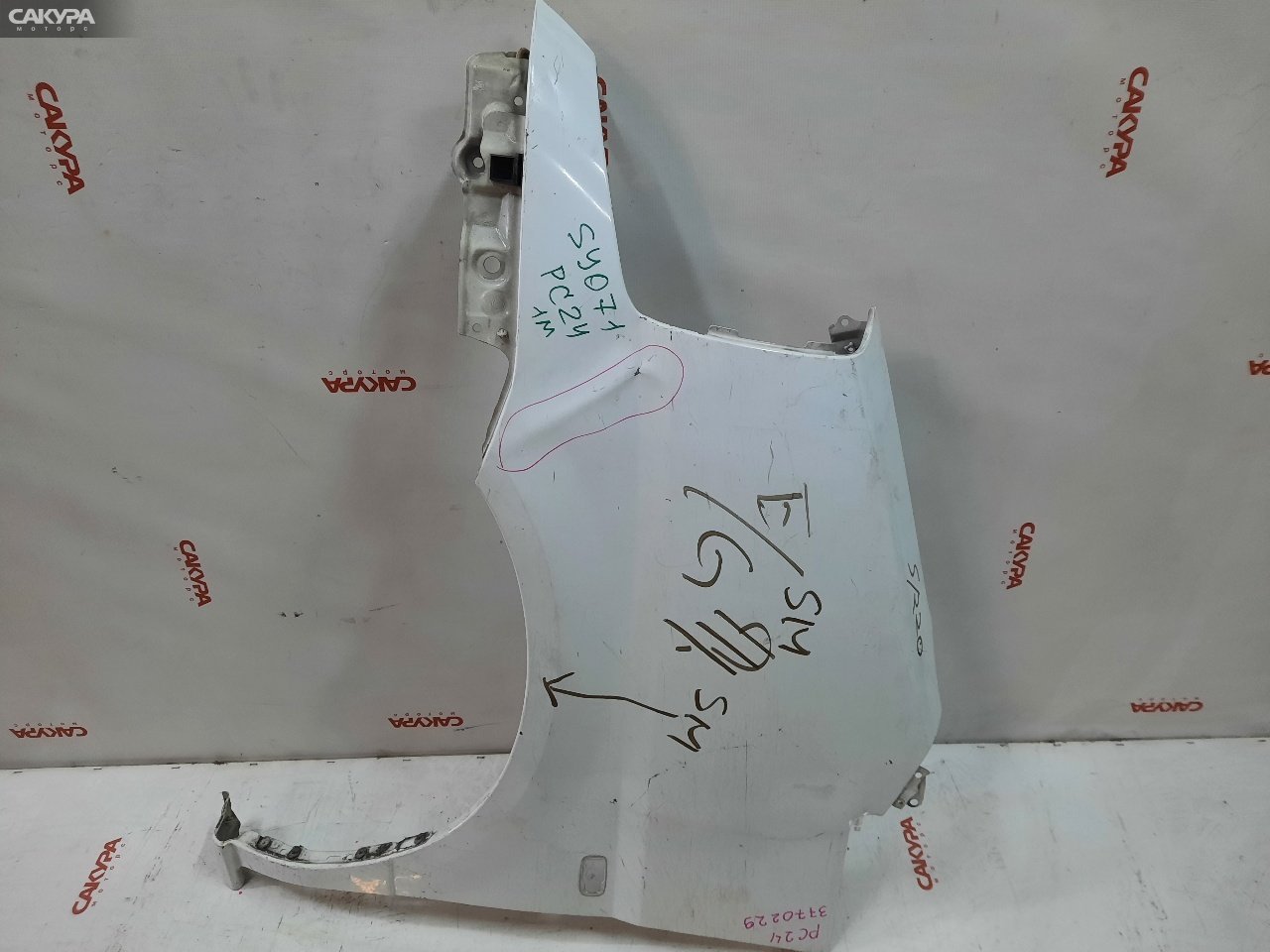 Крыло переднее левое Nissan Serena PC24 SR20DE: купить в Сакура Красноярск.