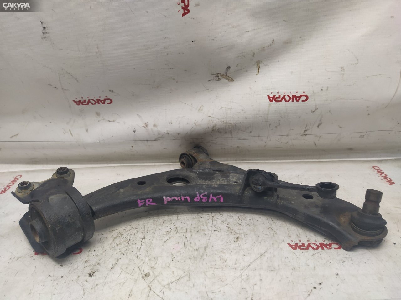 Рычаг подвески передний правый Mazda MPV LY3P L3-VDT: купить в Сакура Красноярск.