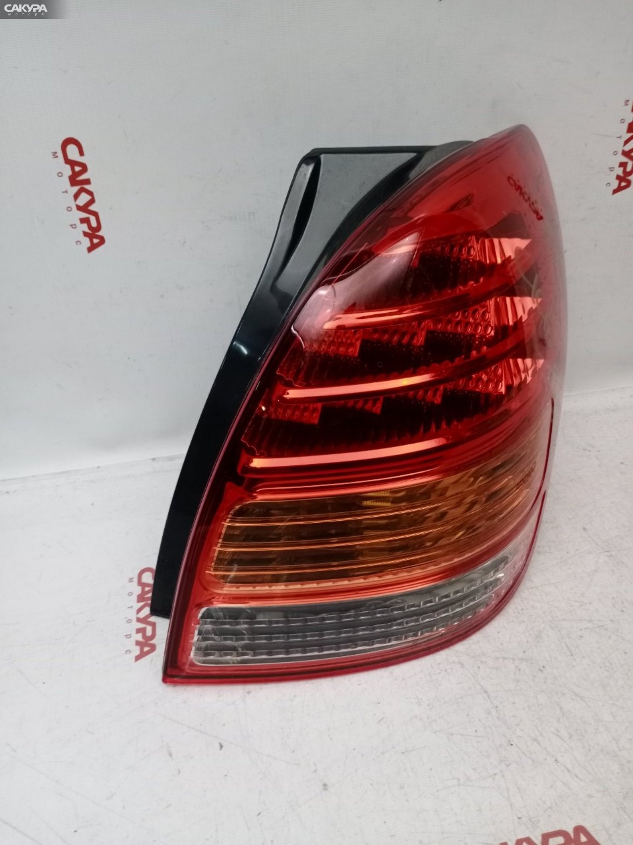 Фонарь стоп-сигнала правый Toyota Corolla Spacio ZZE122N 1ZZ-FE 13-96: купить в Сакура Красноярск.