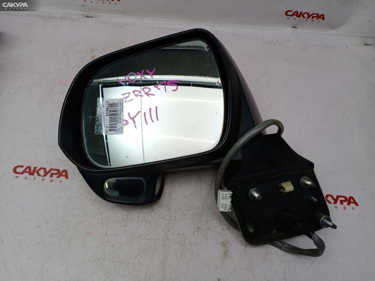 Зеркало боковое левое Toyota Voxy ZRR75G 3ZR-FE: купить в Сакура Красноярск.