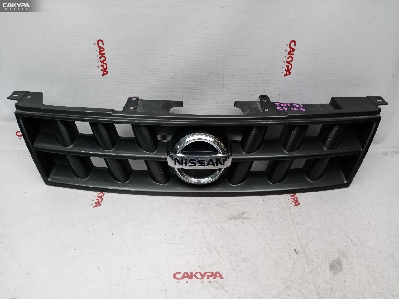 Решетка радиатора Nissan X-TRAIL TNT31 QR25DE: купить в Сакура Красноярск.