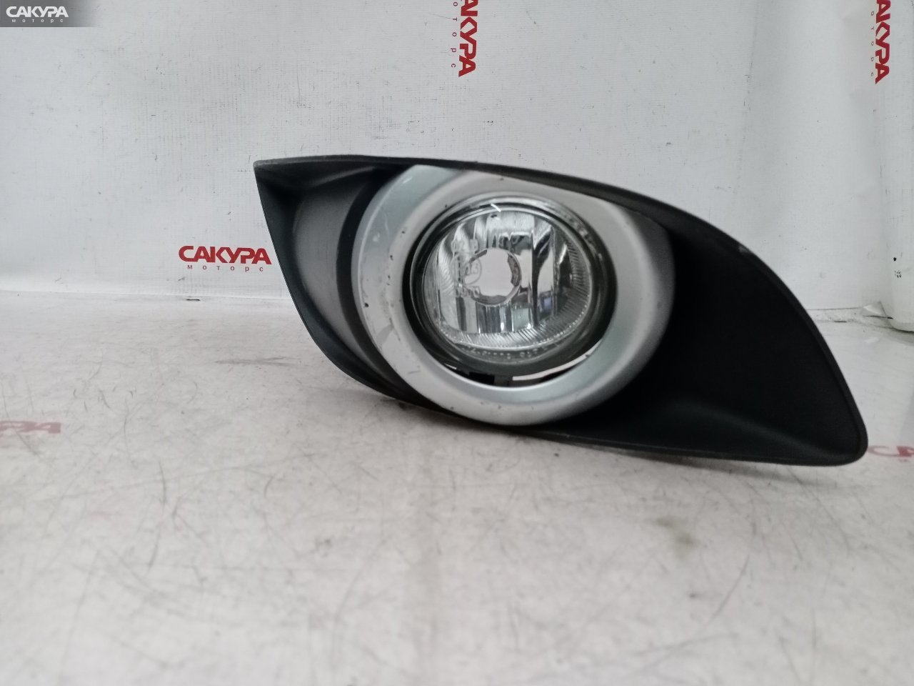 Фара противотуманная правая Mazda MPV LW3W 114-61009: купить в Сакура Красноярск.
