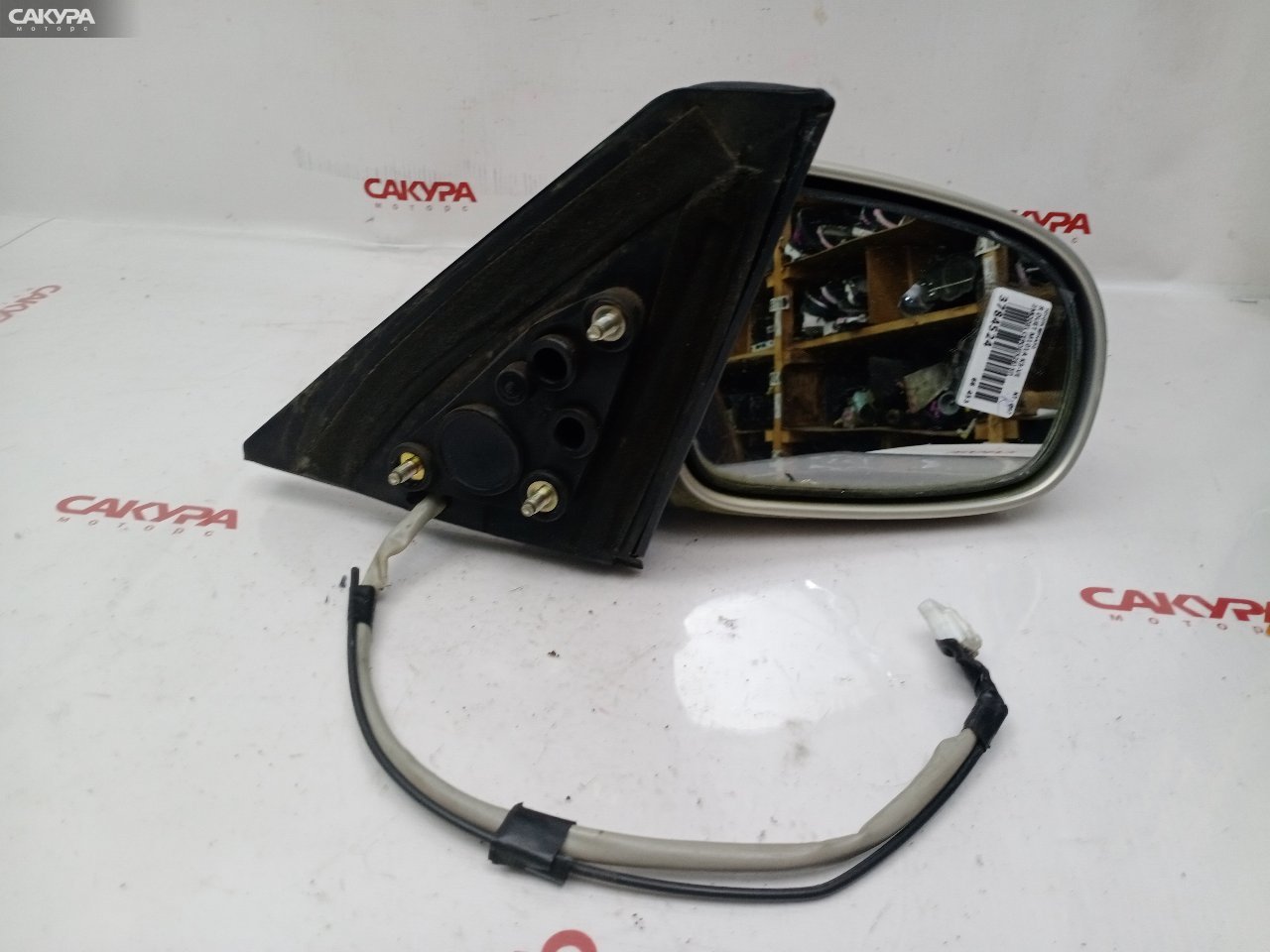 Зеркало боковое правое Toyota Duet M101A K3-VE: купить в Сакура Красноярск.