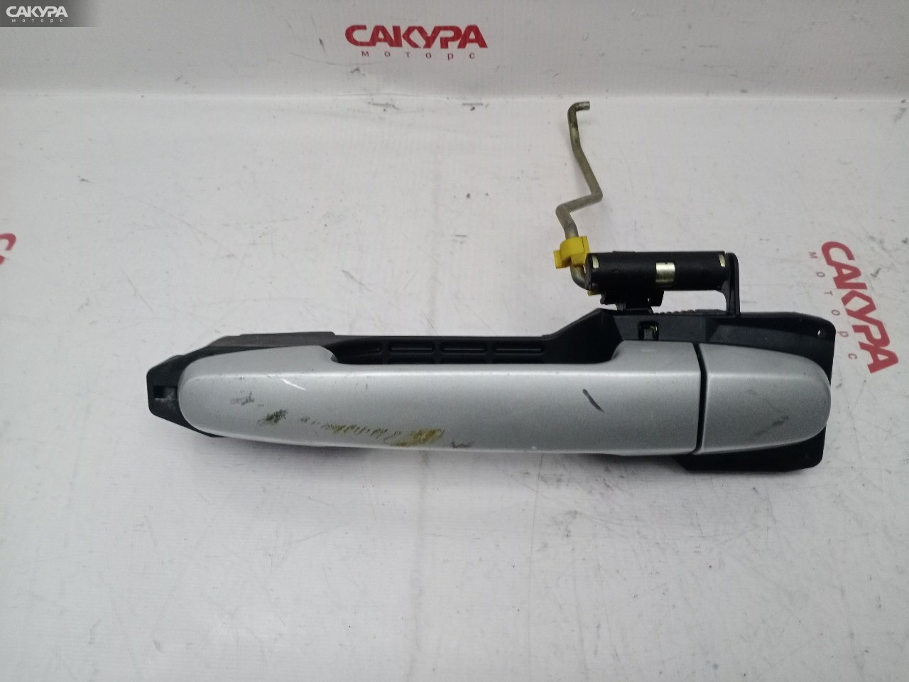 Ручка наружная передняя левая Toyota Corolla NZE121 1NZ-FE: купить в Сакура Красноярск.