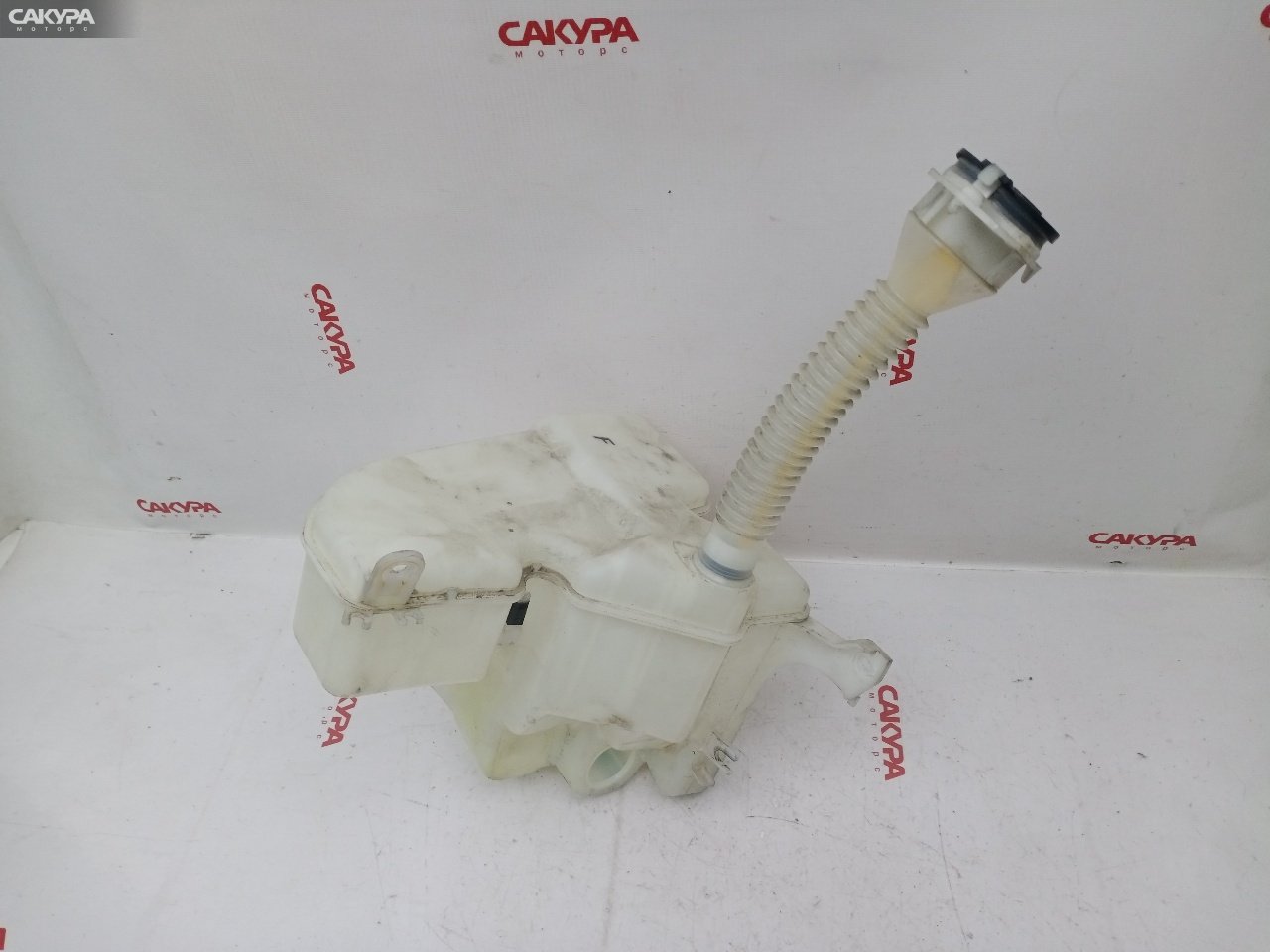 Бачок омывателя Toyota Mark X GRX130 4GR-FSE: купить в Сакура Красноярск.