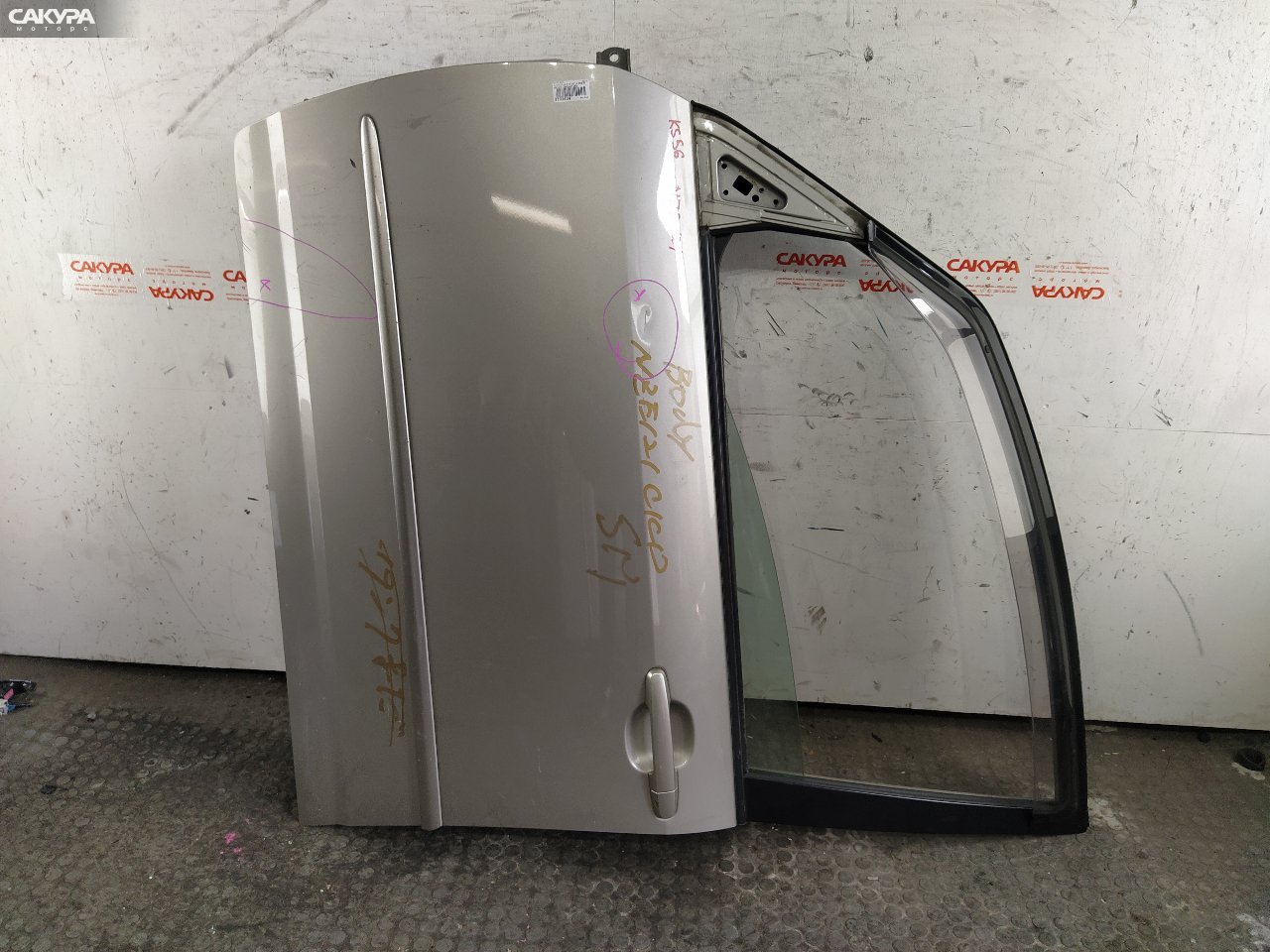 Дверь боковая передняя левая Toyota Corolla Spacio NZE121N 1NZ-FE: купить в Сакура Красноярск.