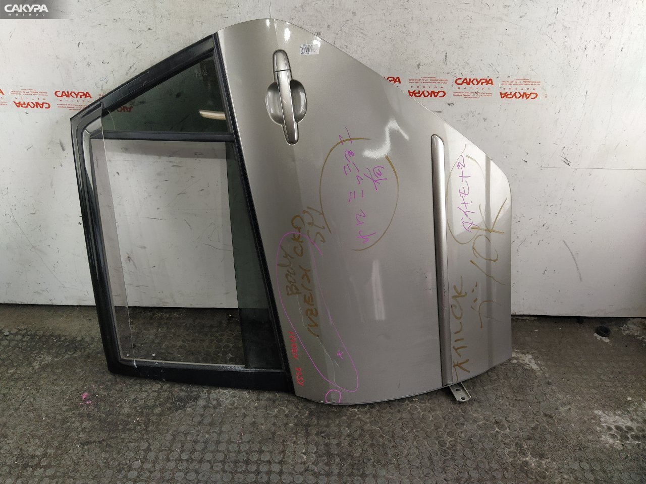 Дверь боковая задняя левая Toyota Corolla Spacio NZE121N 1NZ-FE: купить в Сакура Красноярск.
