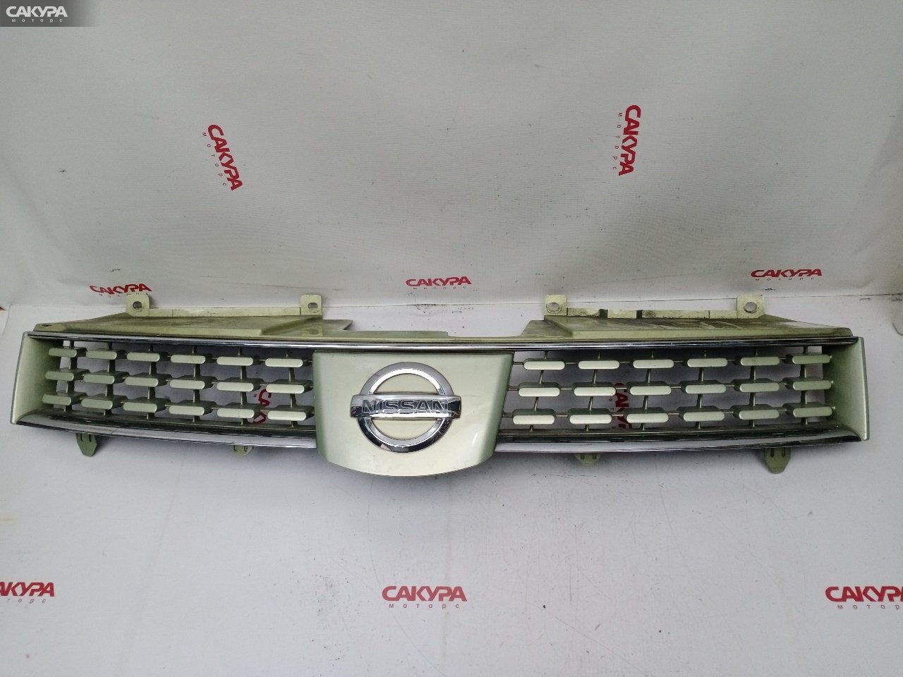 Решетка радиатора Nissan Lafesta B30 MR20DE: купить в Сакура Красноярск.