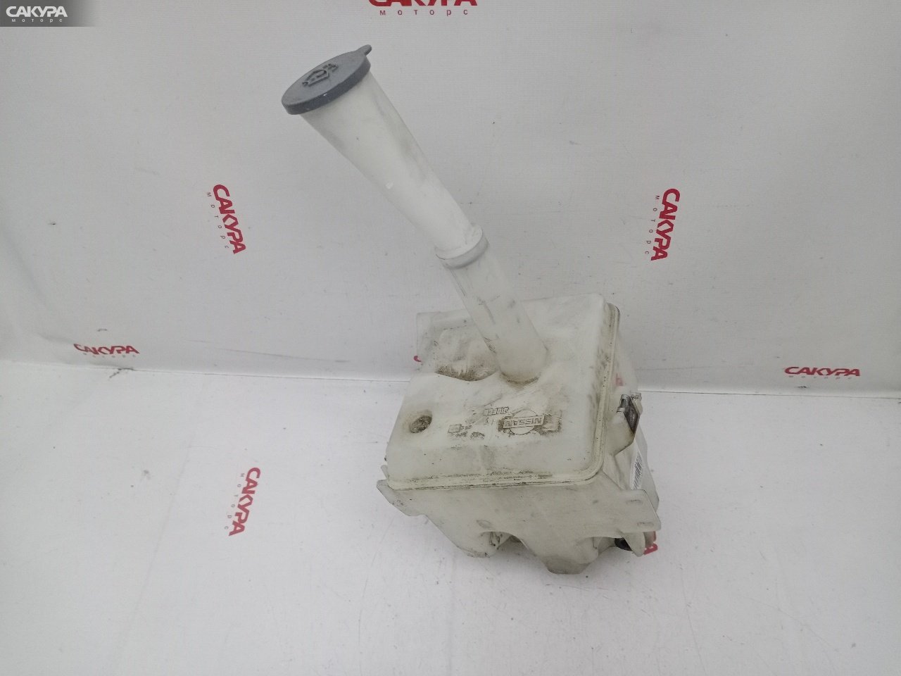 Бачок омывателя Nissan Liberty RM12 QR20DE: купить в Сакура Красноярск.