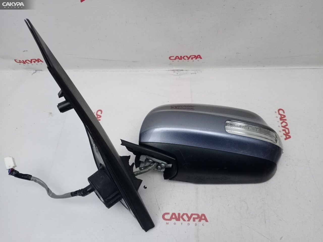Зеркало боковое левое Toyota Ractis NCP100 1NZ-FE: купить в Сакура Красноярск.