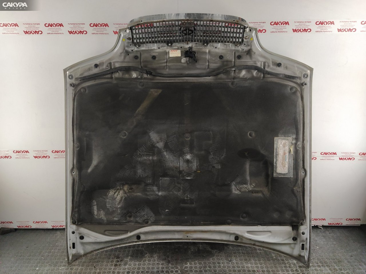 Капот Toyota Aristo JZS147 2JZ-GE: купить в Сакура Красноярск.