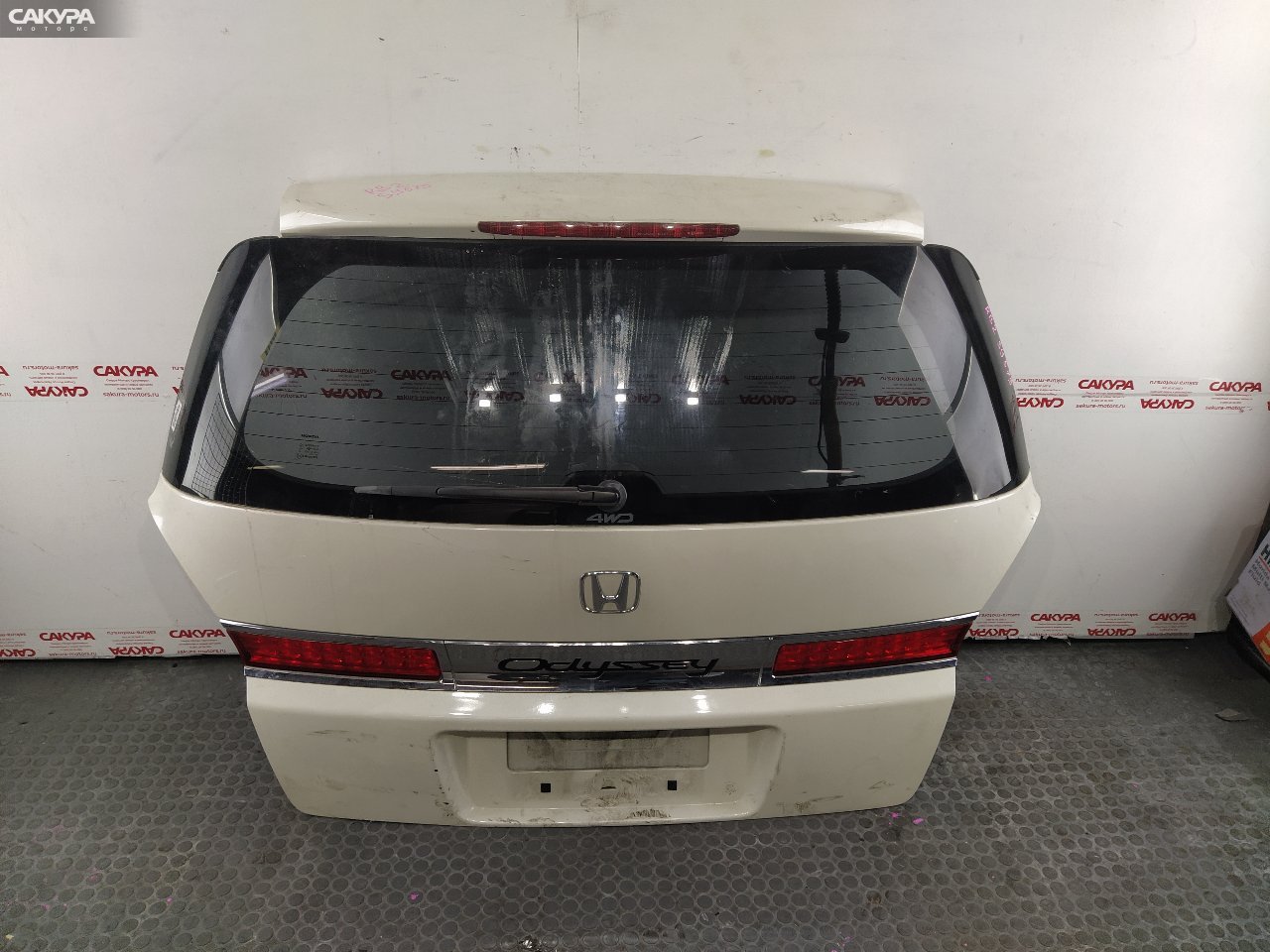 Дверь багажника Honda Odyssey RB2 K24A: купить в Сакура Красноярск.
