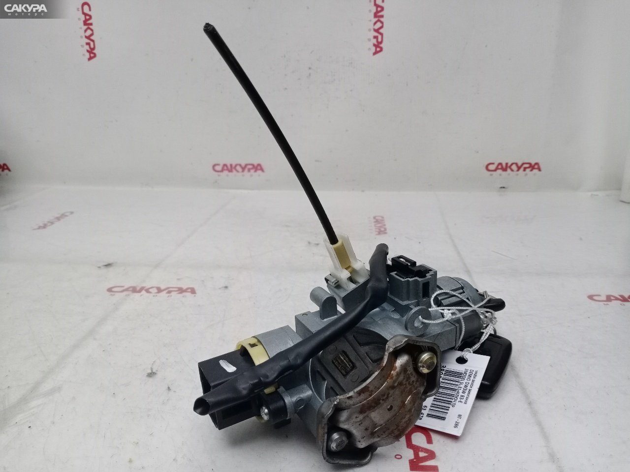 Замок зажигания Mazda Demio DW3W B3E: купить в Сакура Красноярск.