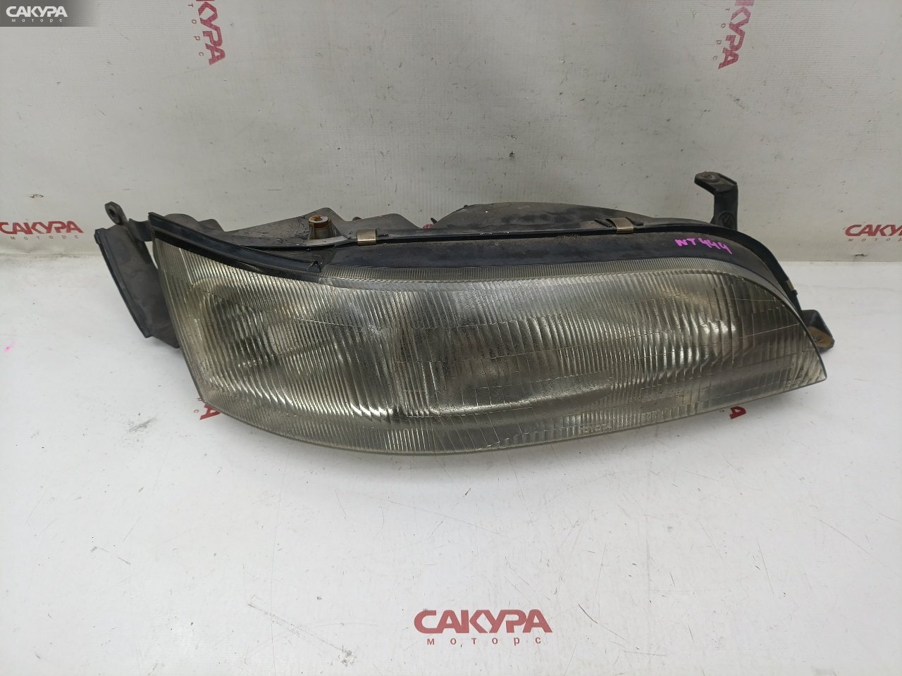 Фара правая Toyota Mark II GX90 1G-FE 22-218: купить в Сакура Красноярск.