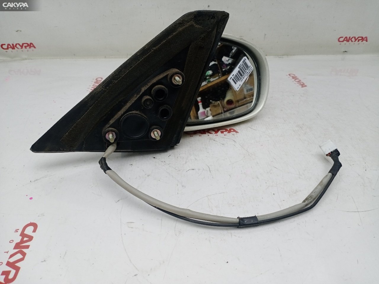 Зеркало боковое правое Toyota Duet M111A K3-VE2: купить в Сакура Красноярск.