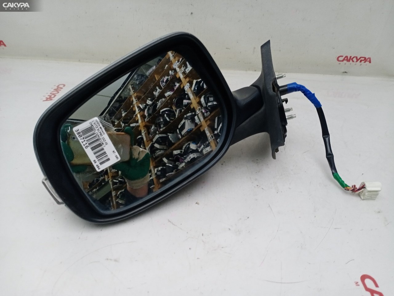 Зеркало боковое левое Toyota Vitz SCP90 2SZ-FE: купить в Сакура Красноярск.