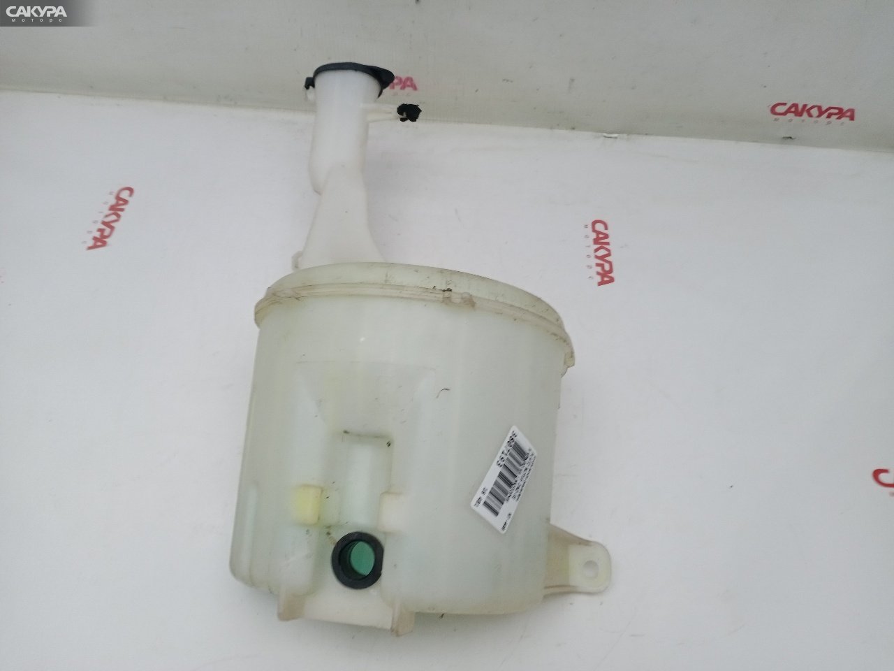Бачок омывателя Toyota Platz NCP16 2NZ-FE: купить в Сакура Красноярск.