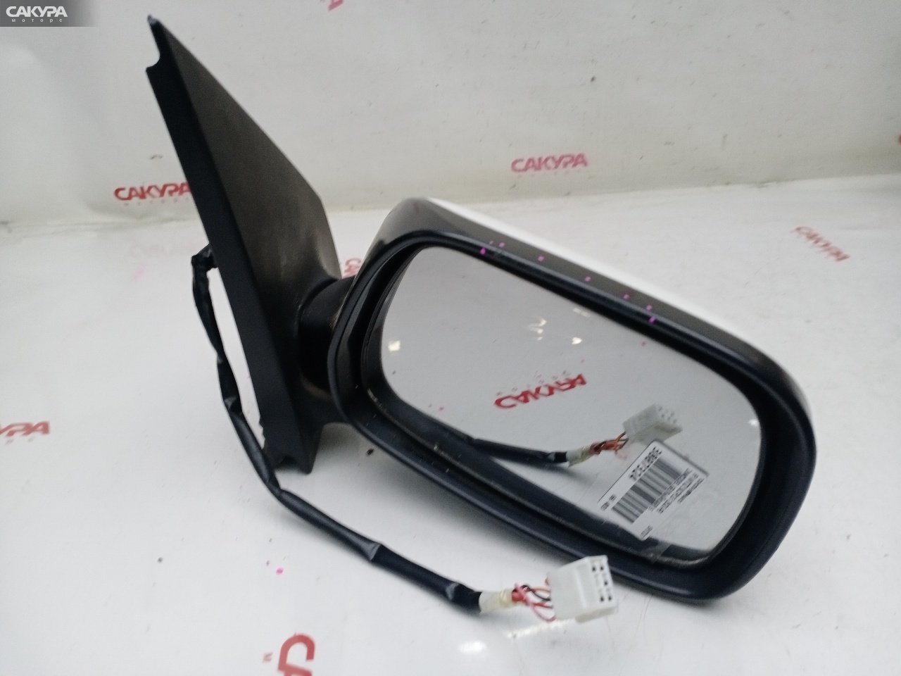 Зеркало боковое правое Toyota Vitz SCP13 2SZ-FE: купить в Сакура Красноярск.