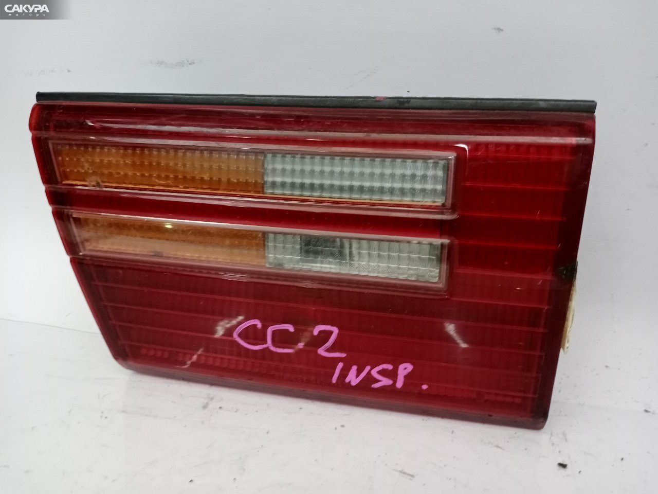 Фонарь вставка багажника левый Honda Inspire CC2 043-1159: купить в Сакура Красноярск.