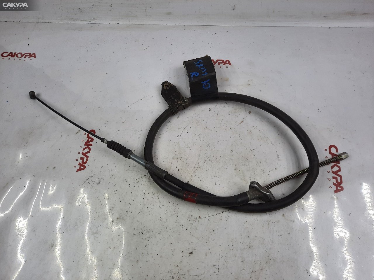 Трос ручника правый Toyota Ipsum SXM10G 3S-FE: купить в Сакура Красноярск.