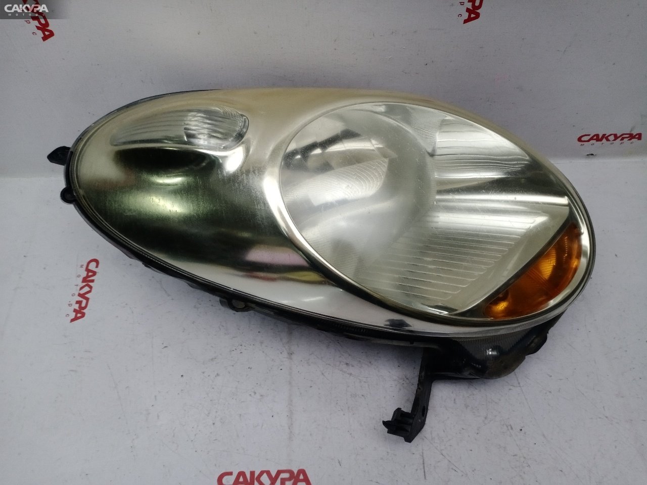 Фара правая Nissan March AK12 CR12DE 1816: купить в Сакура Красноярск.