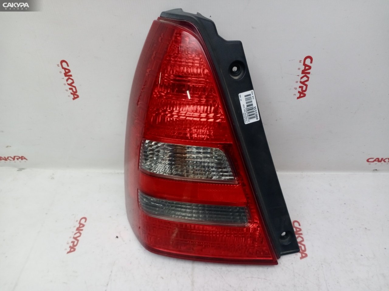 Фонарь стоп-сигнала левый Subaru Forester SG5 EJ202 220-20762: купить в Сакура Красноярск.