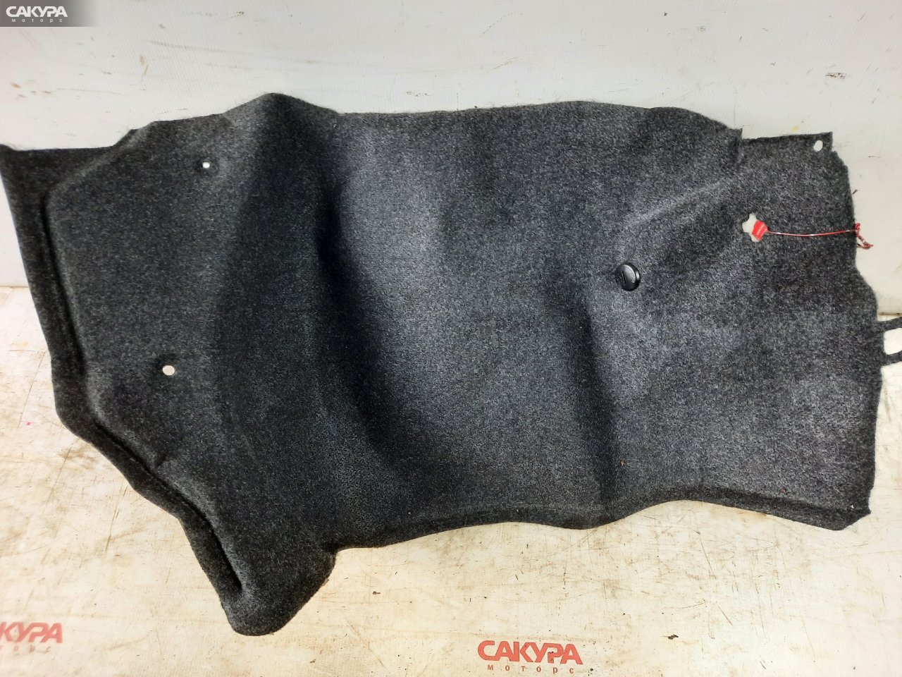 Обшивка багажника правая Toyota Mark II JZX90 1JZ-GE: купить в Сакура Красноярск.