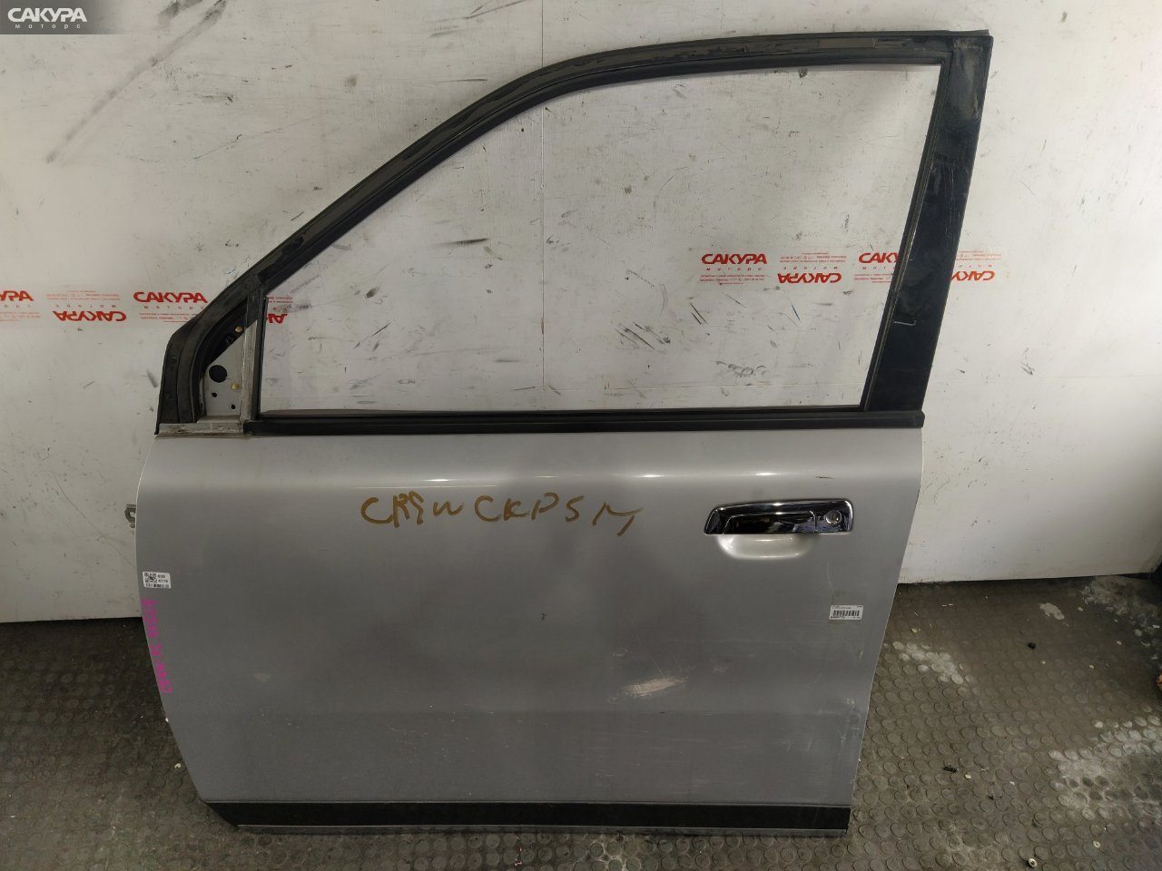 Дверь боковая передняя левая Mitsubishi Dion CR9W 4G63: купить в Сакура Красноярск.