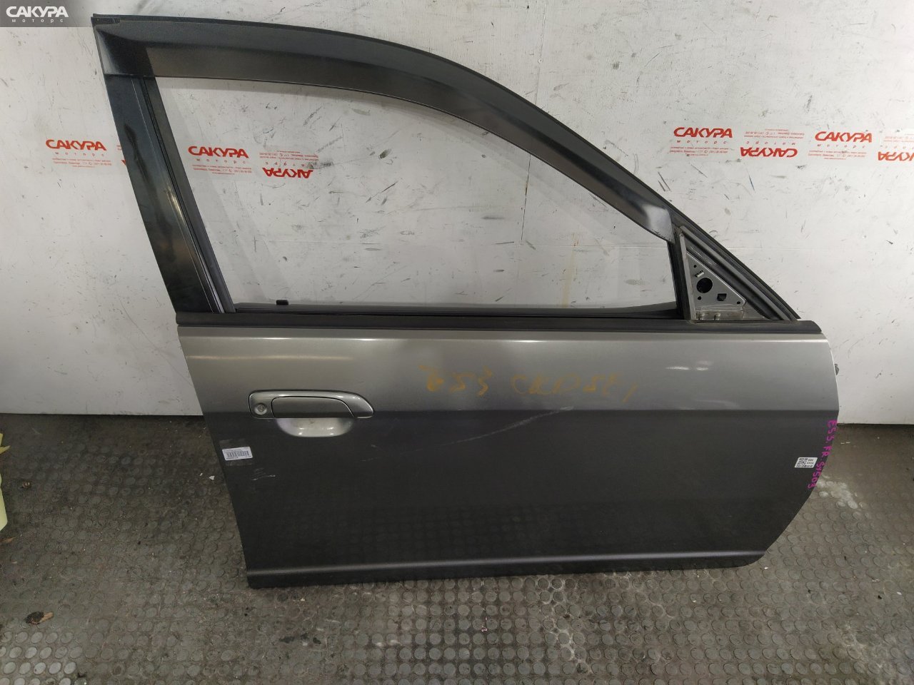 Дверь боковая передняя правая Honda Civic Ferio ES3 D17A: купить в Сакура Красноярск.