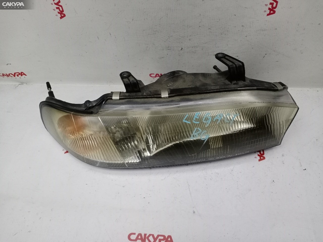 Фара правая Subaru Legacy BG5 EJ20E 100-20578: купить в Сакура Красноярск.