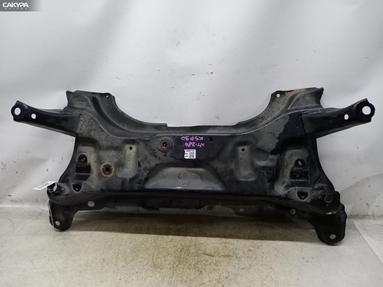 Балка поперечная передняя Toyota Vitz KSP90 1KR-FE: купить в Сакура Красноярск.