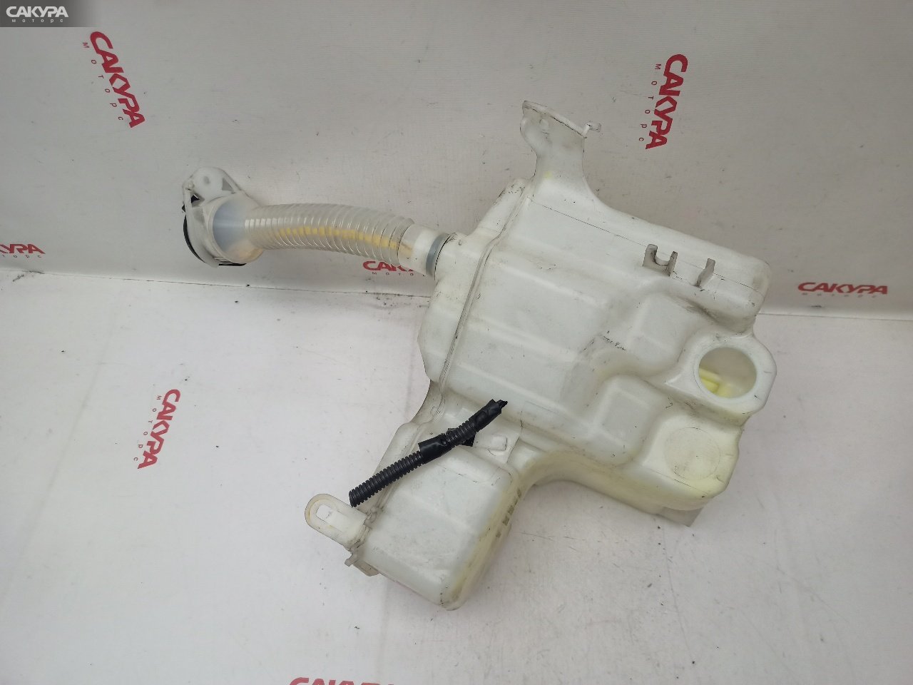 Бачок омывателя Toyota Mark X GRX130 4GR-FSE: купить в Сакура Красноярск.