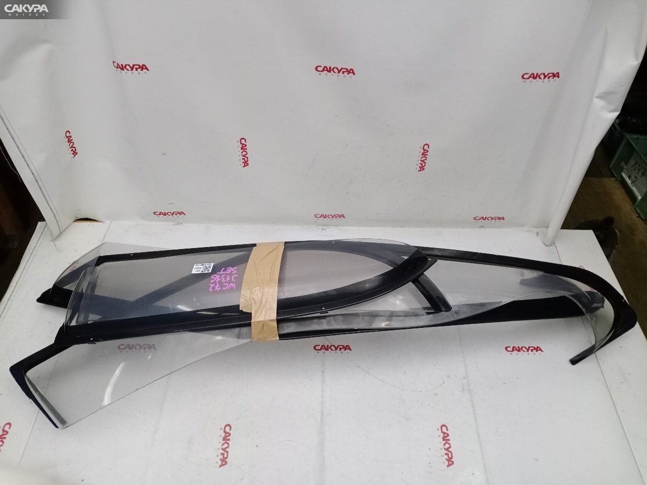 Ветровик Daihatsu Terios KID J131G EF-DET: купить в Сакура Красноярск.