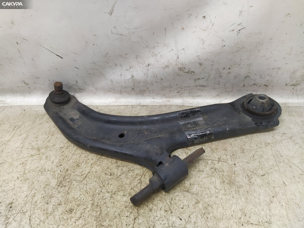 Рычаг подвески передний правый Nissan Serena C25 MR20DE: купить в Сакура Красноярск.