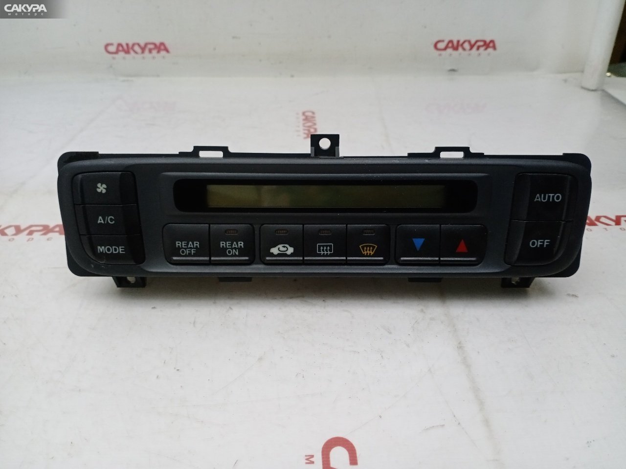 Блок управления климат-контролем Honda Odyssey RA6 F23A: купить в Сакура Красноярск.
