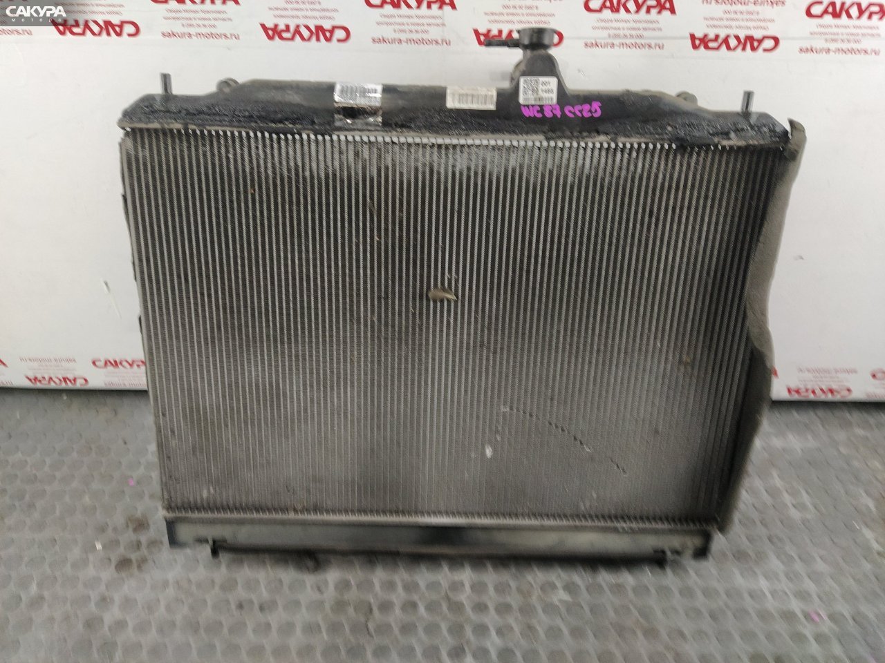 Радиатор двигателя Nissan Serena CC25 MR20DE: купить в Сакура Красноярск.