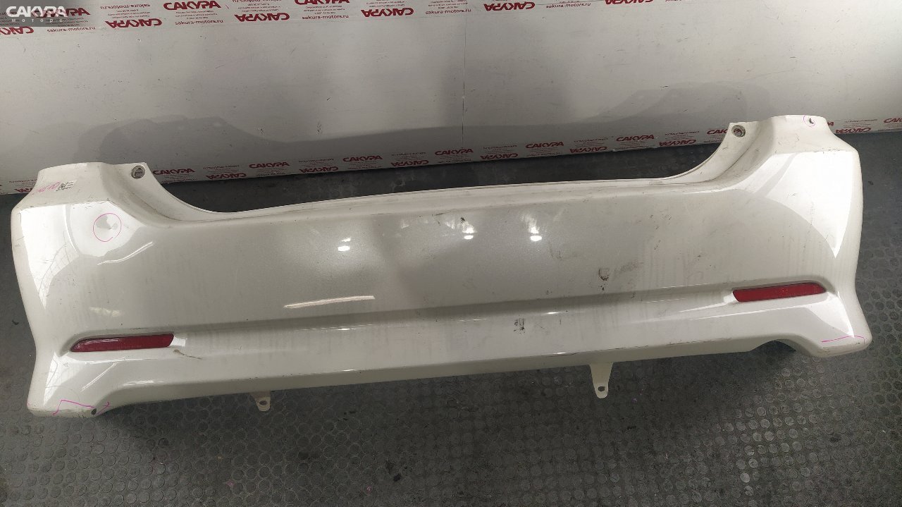 Бампер задний Toyota Wish ZNE10G 1ZZ-FE: купить в Сакура Красноярск.
